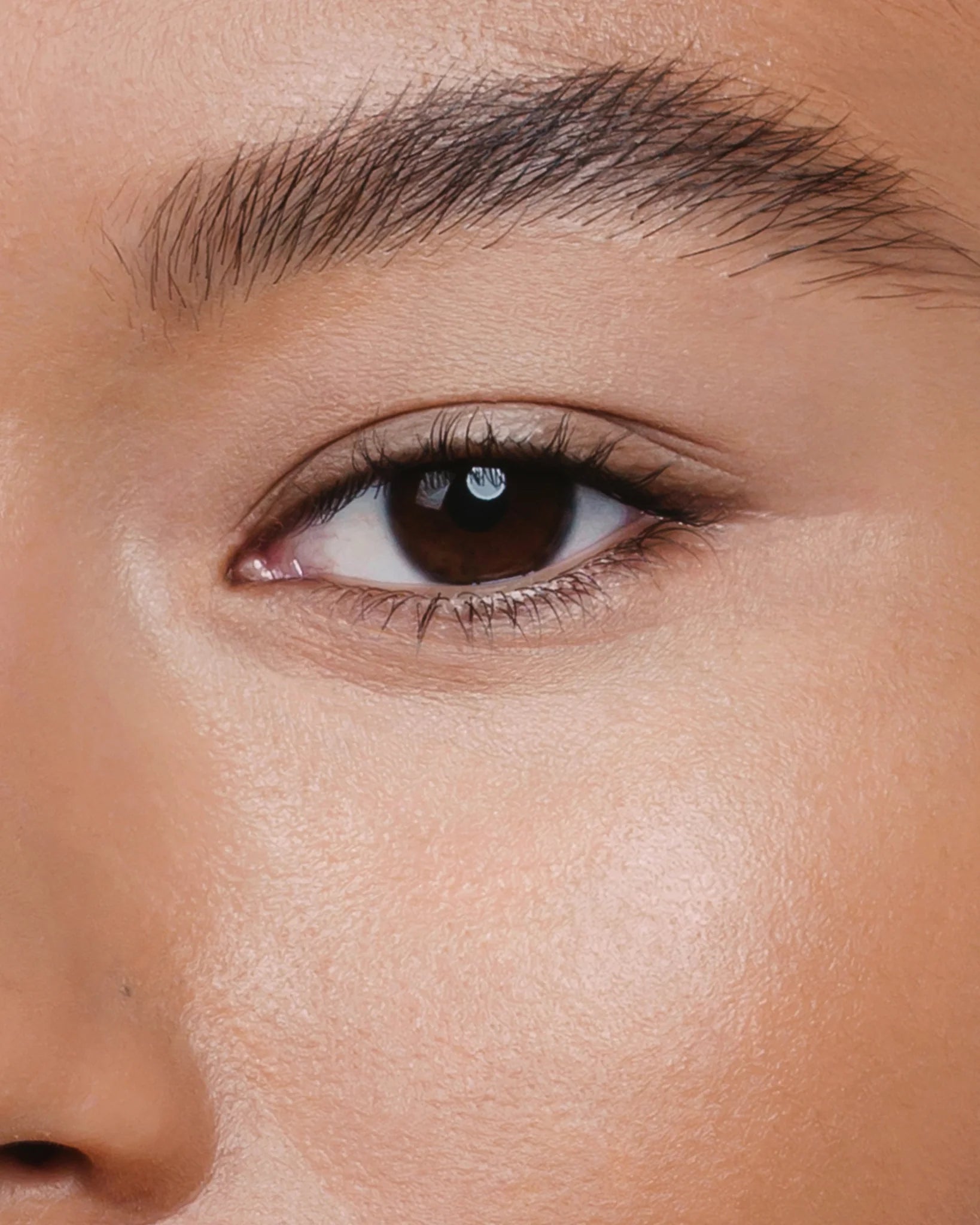 Le correcteur #45 almond