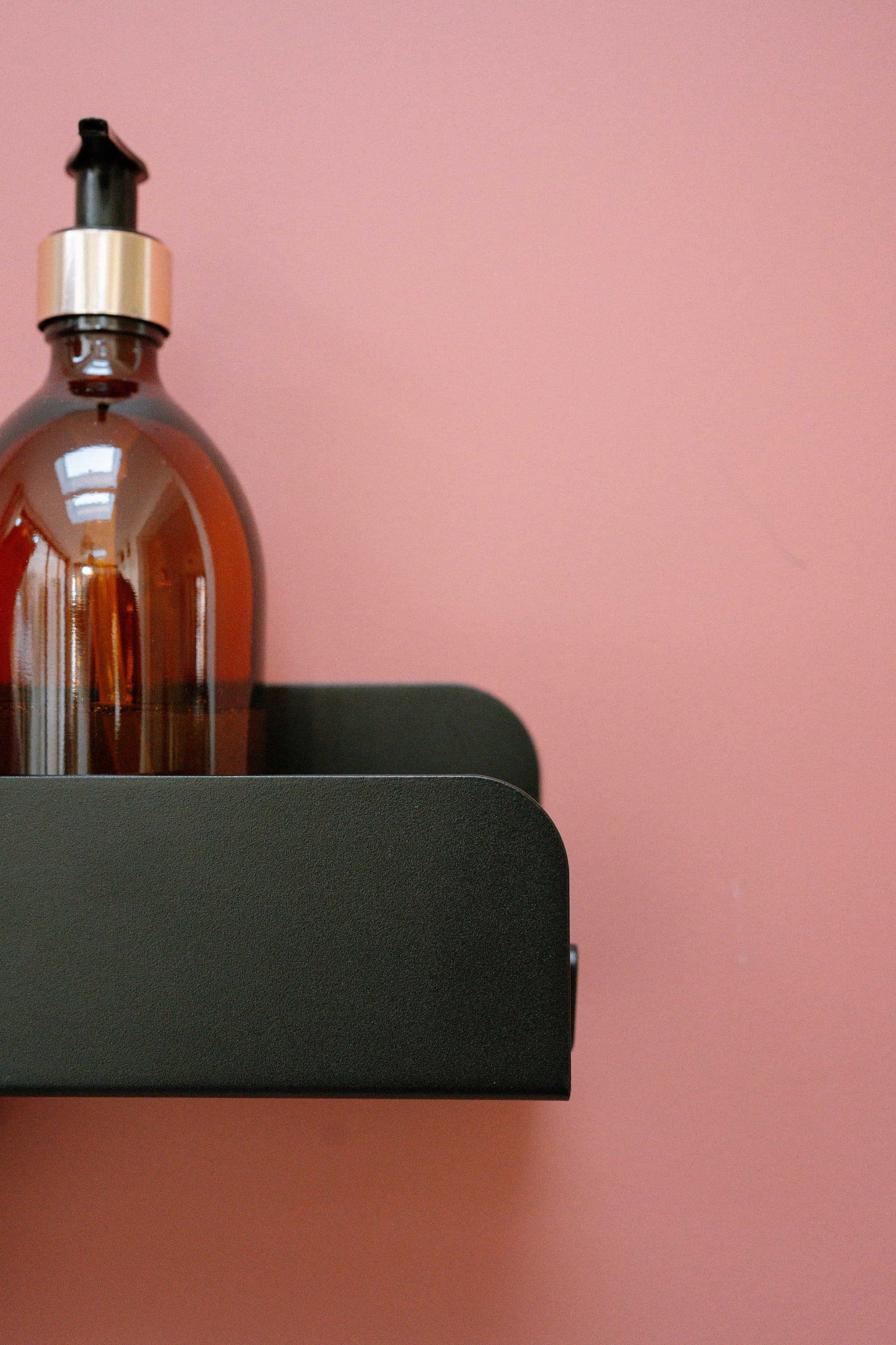 Etagère de douche noir grand rebord